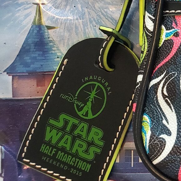 Disney Dooney & Bourke 2015 Star Wars Marathon Crossbody - Picture 6 of 6